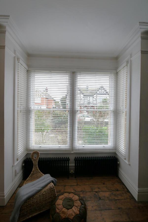Quirky Spacious Ground Floor Victorian Garden Flat * Worthing
